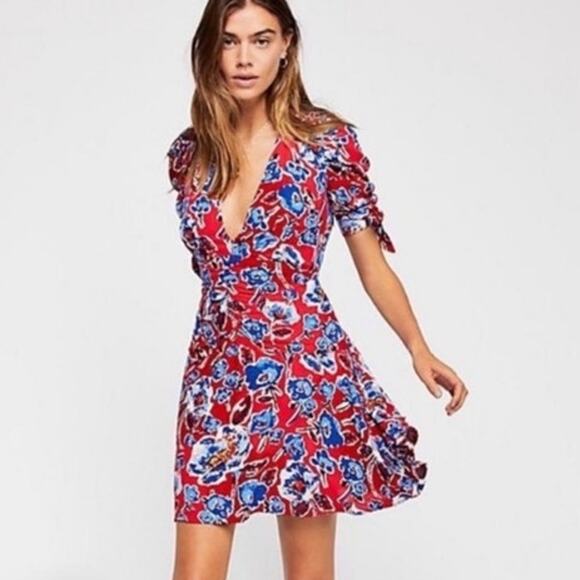 Free People Glow Up Mini Dress Red & Blue Floral Size 6 - Picture 2 of 10